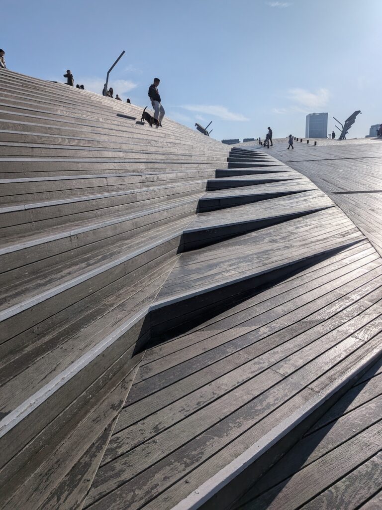 横浜の大さん橋