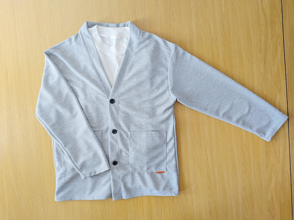 カーディガンメンズジャケット白