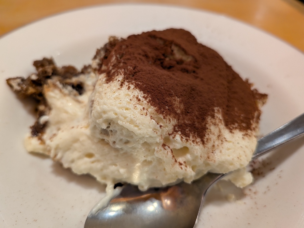 サイゼリアのティラミス