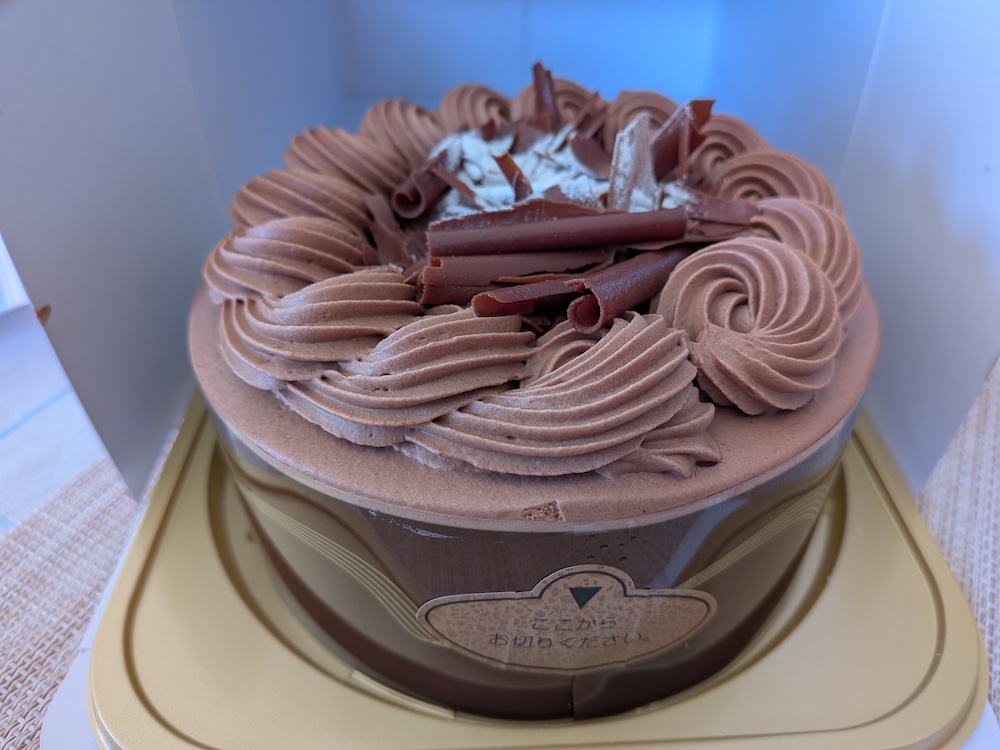 銀座コージーコーナーのチョコレートケーキ4号