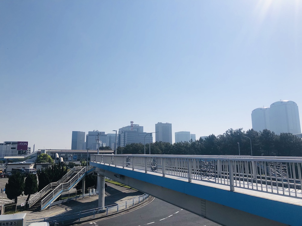 幕張の陸橋