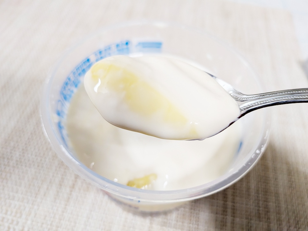 とろ〜りクリームonプリン